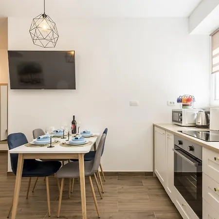 Apartment Lada